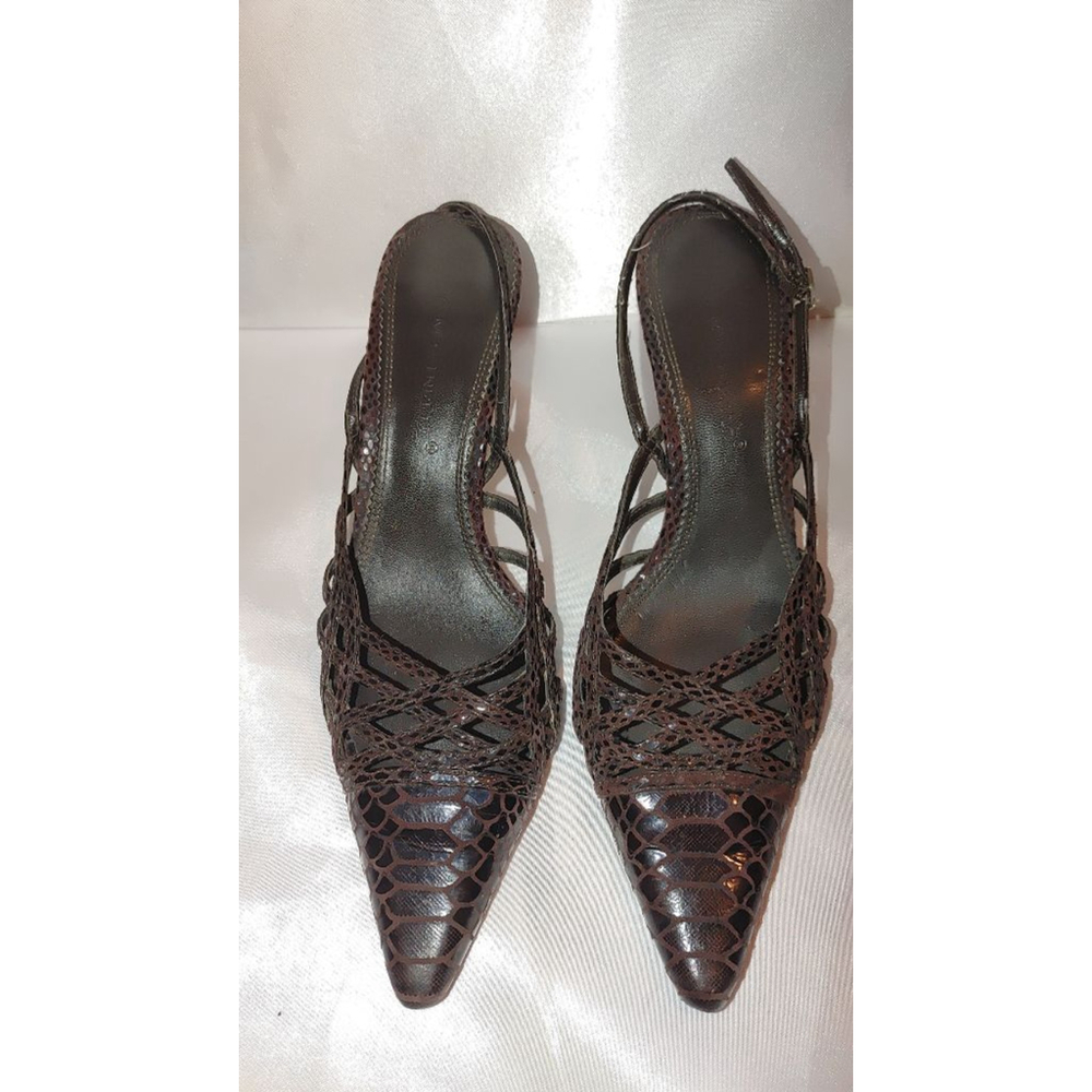 A. Marinelli Kitten Heels Size 6.5M - Picture 5 of 7
